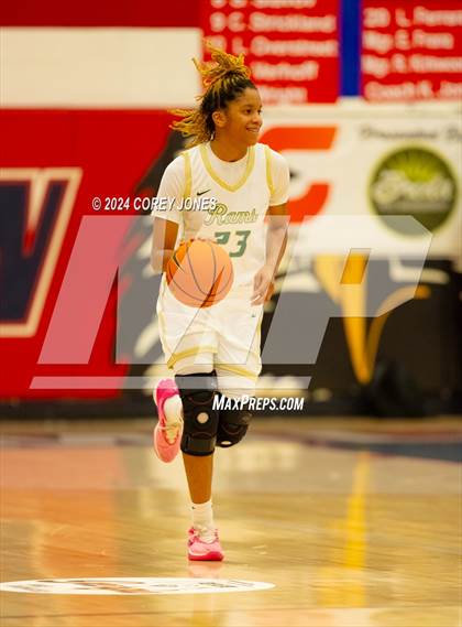 Thumbnail 2 in McEachern vs Grayson (Nike Elite HS Showcase GA) photogallery.
