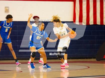 Thumbnail 2 in McEachern vs Grayson (Nike Elite HS Showcase GA) photogallery.