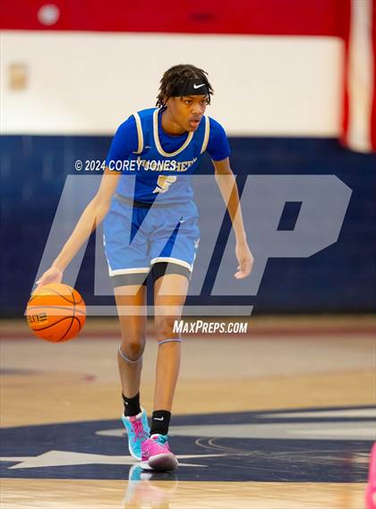 Thumbnail 2 in McEachern vs Grayson (Nike Elite HS Showcase GA) photogallery.