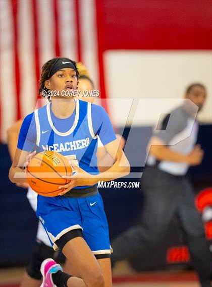 Thumbnail 2 in McEachern vs Grayson (Nike Elite HS Showcase GA) photogallery.
