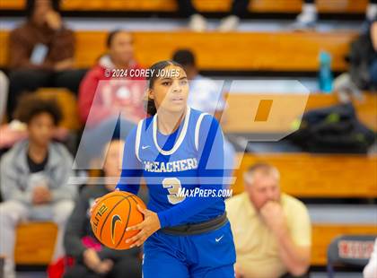 Thumbnail 2 in McEachern vs Grayson (Nike Elite HS Showcase GA) photogallery.