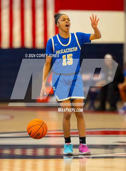Thumbnail 2 in McEachern vs Grayson (Nike Elite HS Showcase GA) photogallery.