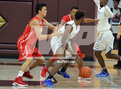 Thumbnail 3 in Cathedral Catholic vs. Desert Pines (Tarkanian Classic) photogallery.