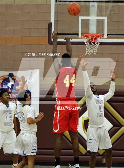 Thumbnail 1 in Cathedral Catholic vs. Desert Pines (Tarkanian Classic) photogallery.