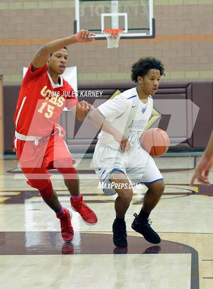 Thumbnail 3 in Cathedral Catholic vs. Desert Pines (Tarkanian Classic) photogallery.