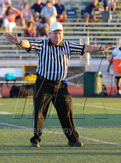Thumbnail 2 in Santa Clarita Christian vs. Chadwick photogallery.