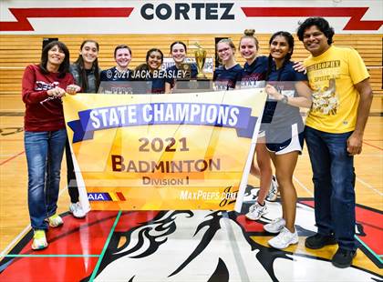 Thumbnail 1 in AIA D1/D2 Badminton Team Awards photogallery.