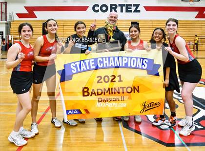 Thumbnail 3 in AIA D1/D2 Badminton Team Awards photogallery.