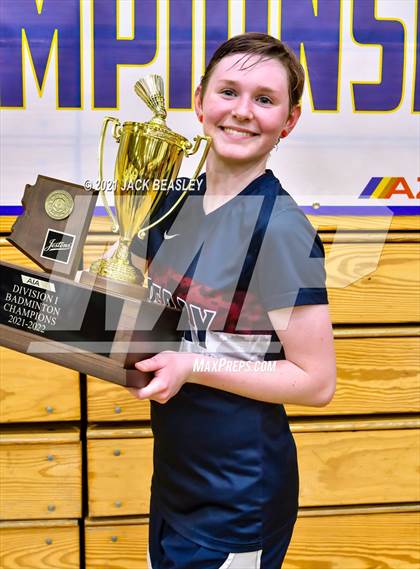 Thumbnail 3 in AIA D1/D2 Badminton Team Awards photogallery.