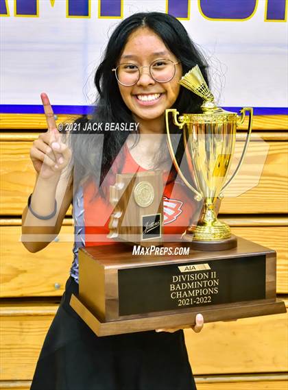 Thumbnail 3 in AIA D1/D2 Badminton Team Awards photogallery.