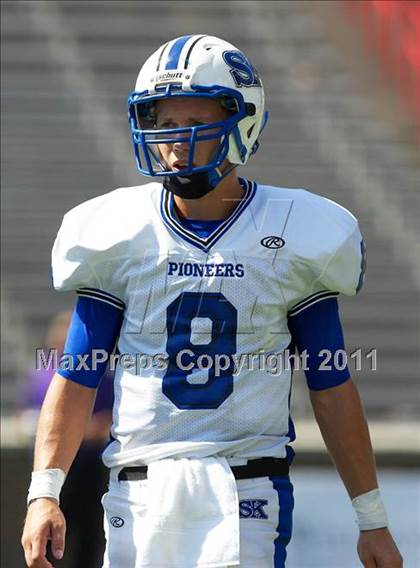 Thumbnail 3 in Kenton vs. Middletown photogallery.