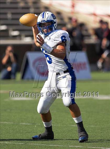 Thumbnail 1 in Kenton vs. Middletown photogallery.