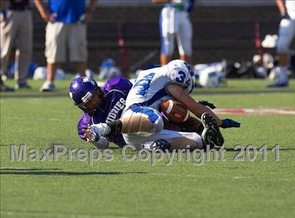Thumbnail 1 in Kenton vs. Middletown photogallery.