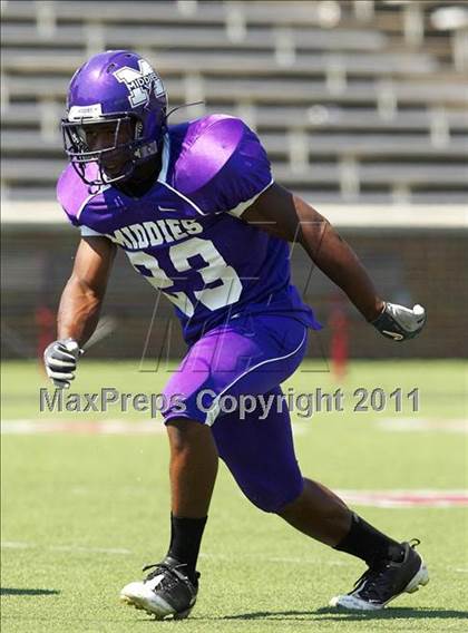 Thumbnail 2 in Kenton vs. Middletown photogallery.