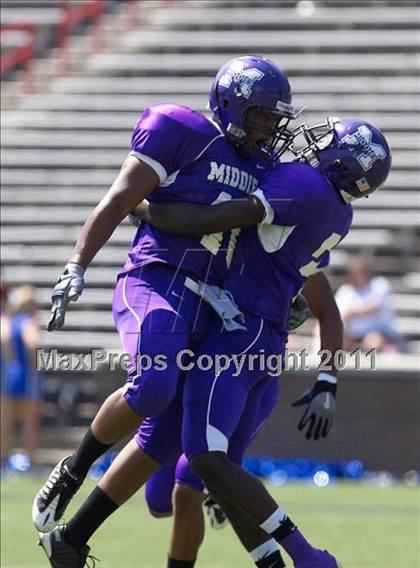 Thumbnail 2 in Kenton vs. Middletown photogallery.