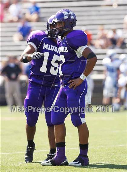 Thumbnail 2 in Kenton vs. Middletown photogallery.