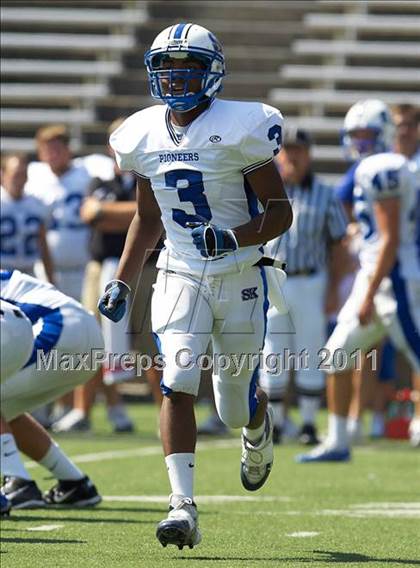 Thumbnail 3 in Kenton vs. Middletown photogallery.