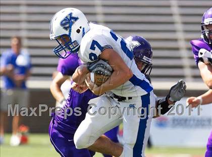 Thumbnail 2 in Kenton vs. Middletown photogallery.