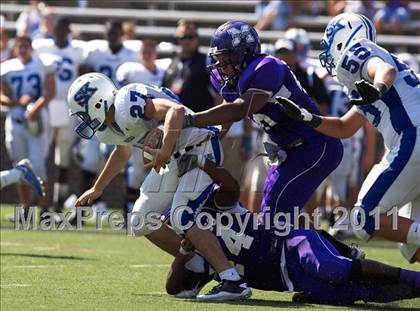 Thumbnail 2 in Kenton vs. Middletown photogallery.