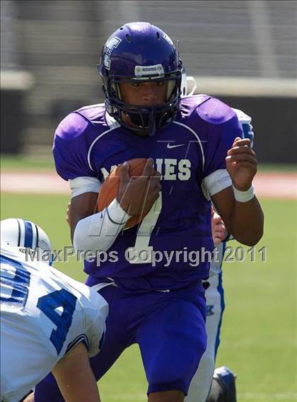 Thumbnail 1 in Kenton vs. Middletown photogallery.