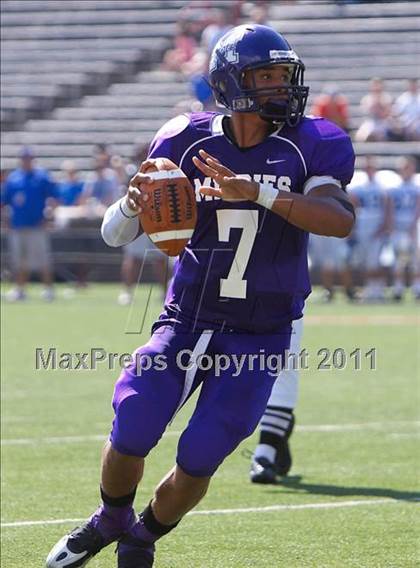 Thumbnail 2 in Kenton vs. Middletown photogallery.