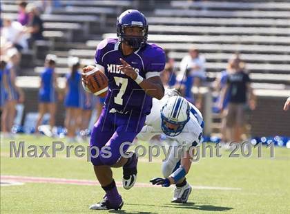 Thumbnail 1 in Kenton vs. Middletown photogallery.