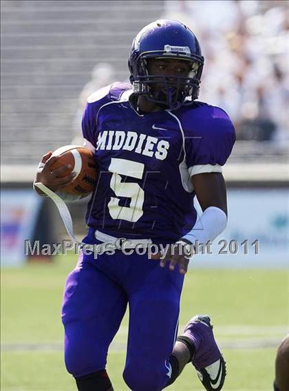 Thumbnail 2 in Kenton vs. Middletown photogallery.
