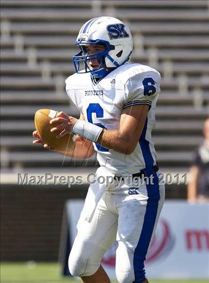 Thumbnail 2 in Kenton vs. Middletown photogallery.