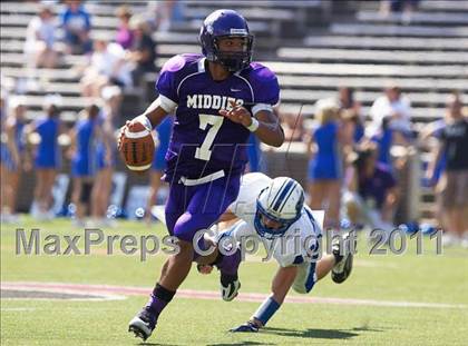Thumbnail 2 in Kenton vs. Middletown photogallery.