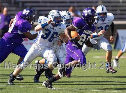 Thumbnail 2 in Kenton vs. Middletown photogallery.
