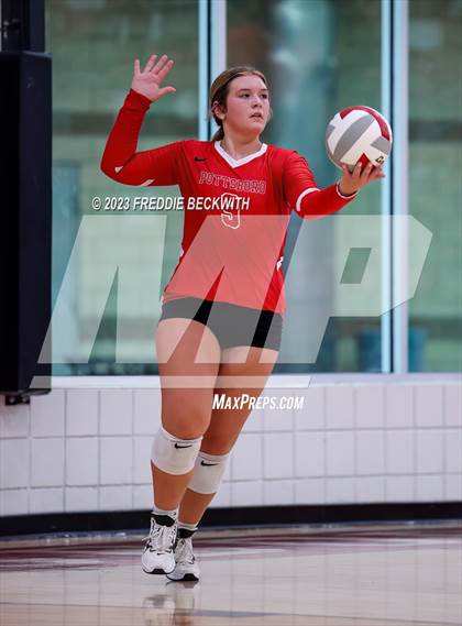 Thumbnail 3 in Anna @ Pottsboro photogallery.