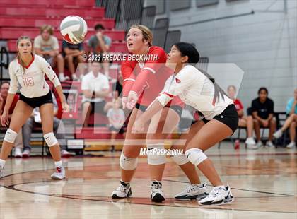 Thumbnail 3 in Anna @ Pottsboro photogallery.