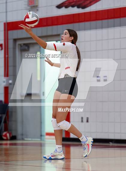 Thumbnail 3 in Anna @ Pottsboro photogallery.