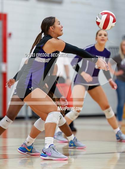 Thumbnail 2 in Anna @ Pottsboro photogallery.