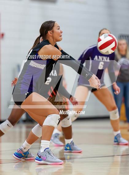 Thumbnail 1 in Anna @ Pottsboro photogallery.