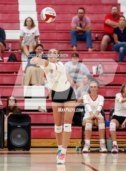 Thumbnail 3 in Anna @ Pottsboro photogallery.