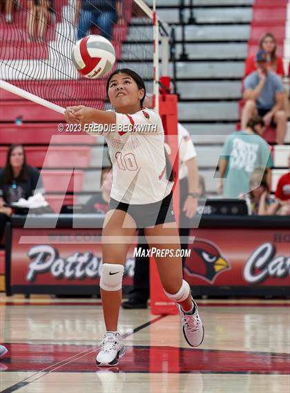 Thumbnail 3 in Anna @ Pottsboro photogallery.