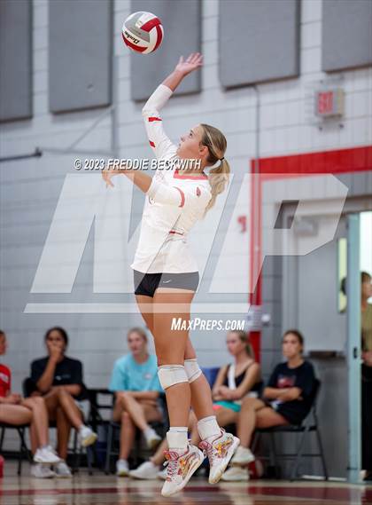 Thumbnail 3 in Anna @ Pottsboro photogallery.