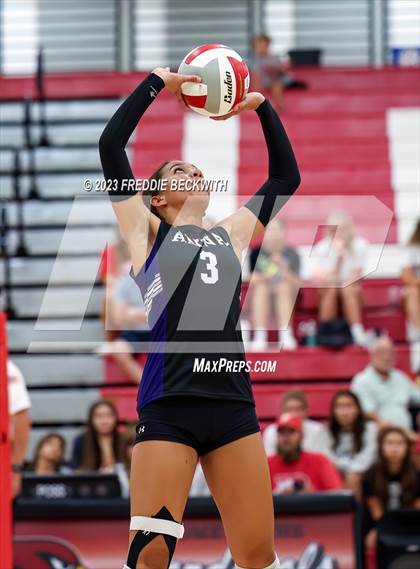 Thumbnail 3 in Anna @ Pottsboro photogallery.