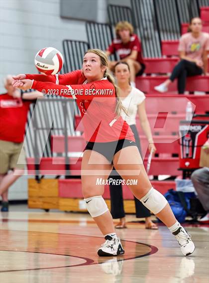 Thumbnail 2 in Anna @ Pottsboro photogallery.