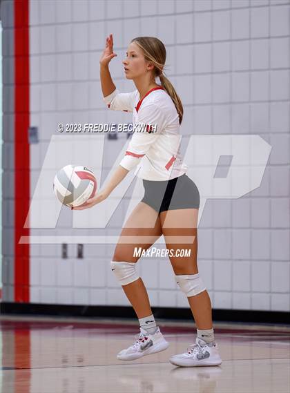 Thumbnail 2 in Anna @ Pottsboro photogallery.