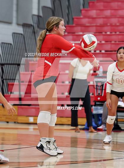 Thumbnail 3 in Anna @ Pottsboro photogallery.