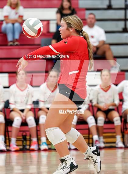 Thumbnail 3 in Anna @ Pottsboro photogallery.