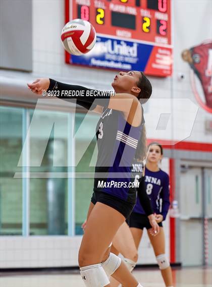 Thumbnail 3 in Anna @ Pottsboro photogallery.