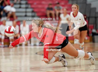 Thumbnail 3 in Anna @ Pottsboro photogallery.