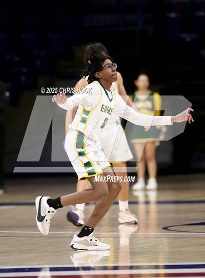 Thumbnail 3 in Bisbee vs Santa Rita (McKale Center) photogallery.