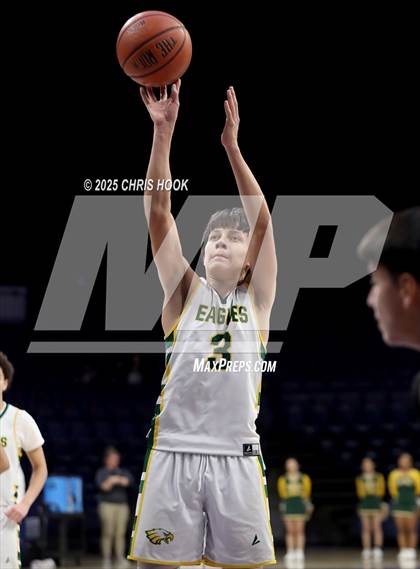 Thumbnail 2 in Bisbee vs Santa Rita (McKale Center) photogallery.