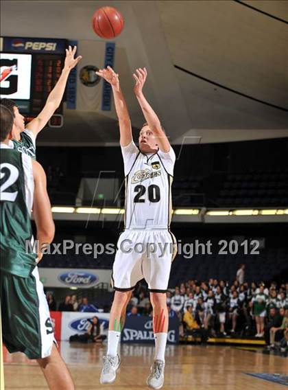 Thumbnail 1 in Calabasas vs. South (CIF SS D3AA Final) photogallery.