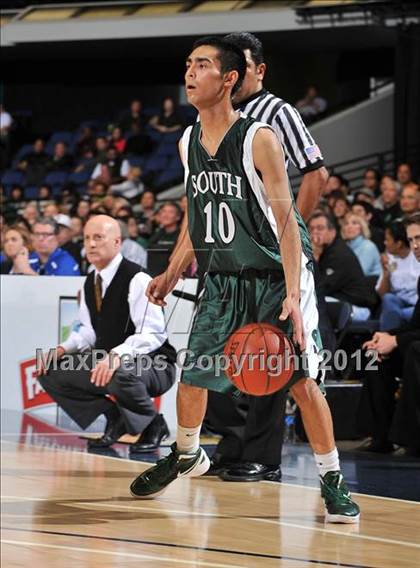 Thumbnail 2 in Calabasas vs. South (CIF SS D3AA Final) photogallery.