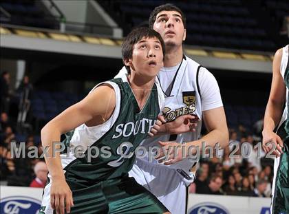 Thumbnail 1 in Calabasas vs. South (CIF SS D3AA Final) photogallery.